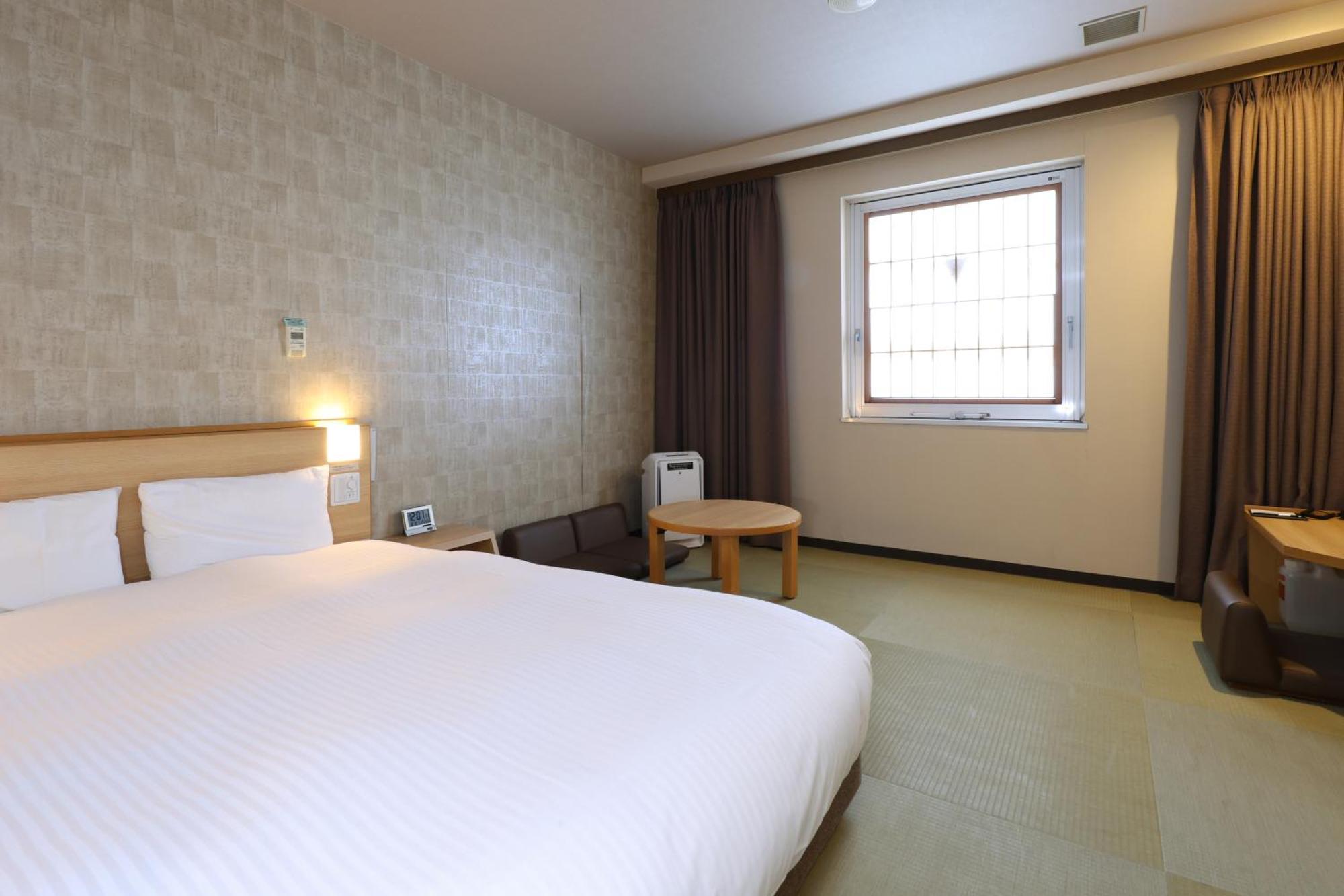 Dormy Inn Chiba City Soga Exteriör bild